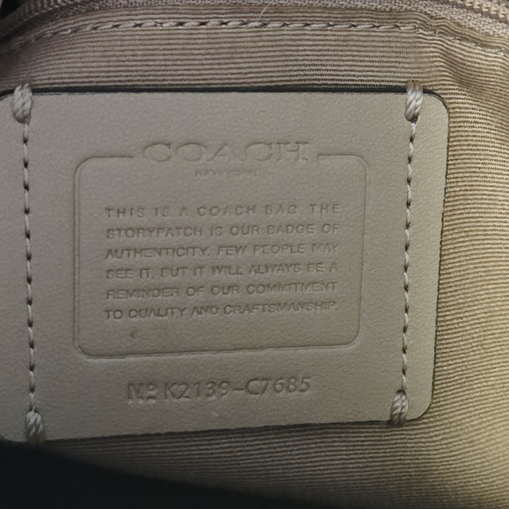 Coach Dempsey carryall in signature pink tote purse - Picture 8 of 16